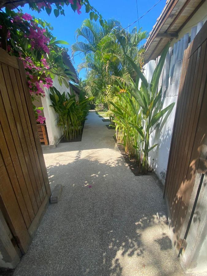 Indigo Bungalows Gili Trawangan Exterior foto