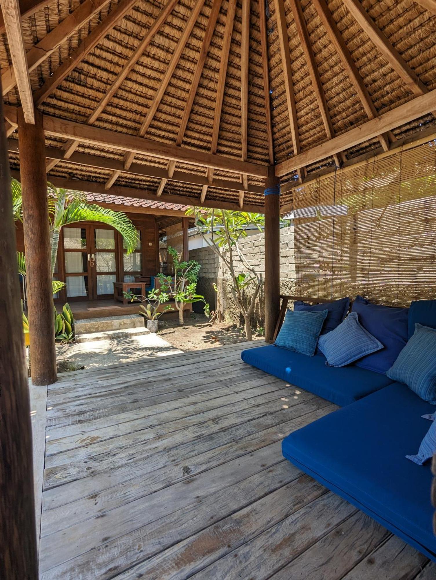 Indigo Bungalows Gili Trawangan Exterior foto