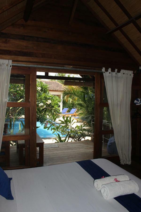 Indigo Bungalows Gili Trawangan Exterior foto